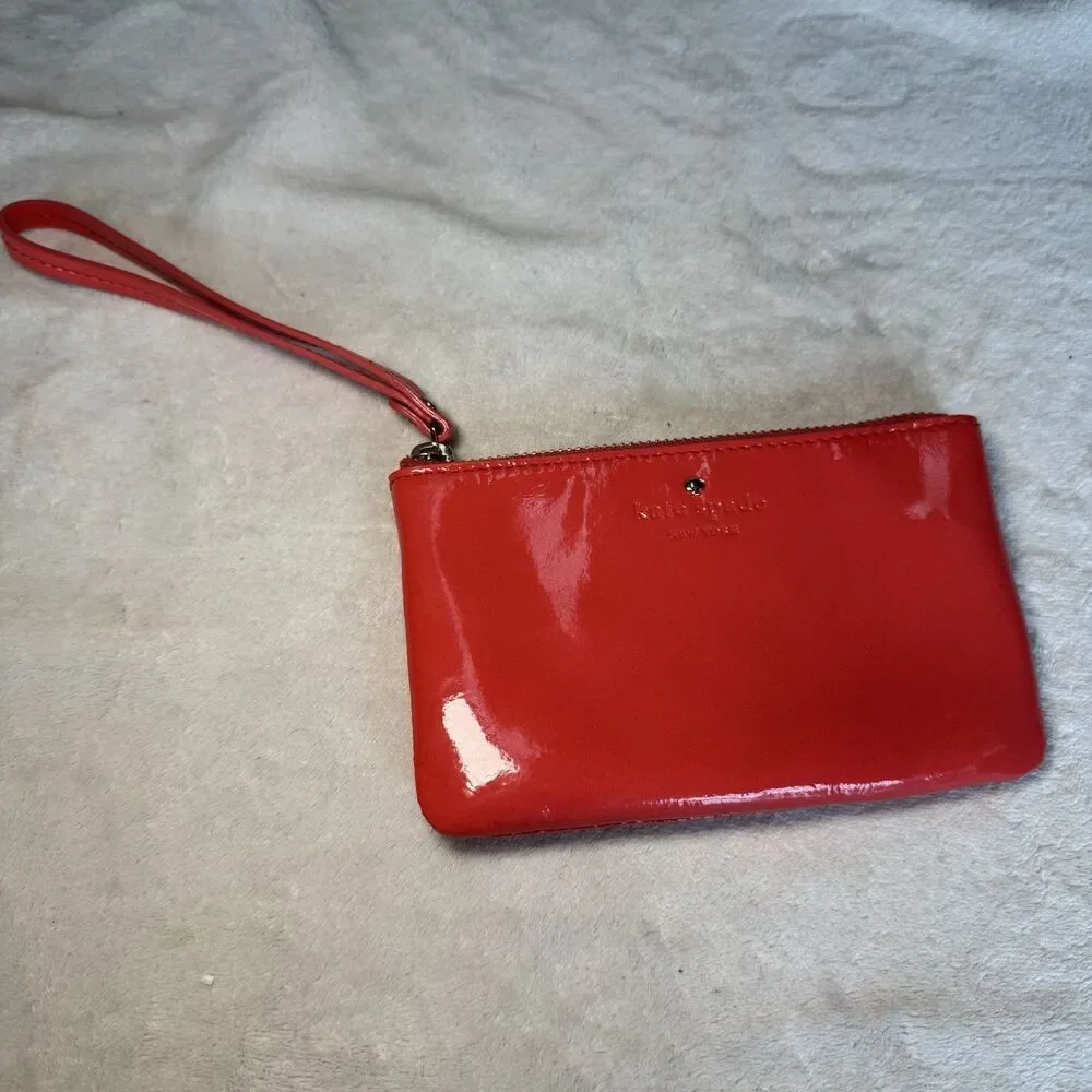 Kate Spade New York Coral Red Pink Patent Logo Zip Wristlet Pouch with Gold